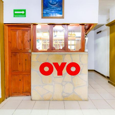 Oyo Hotel La Luna, Templo De Santo Domingo De Guzman San Cristóbal de Las Casas Exterior foto